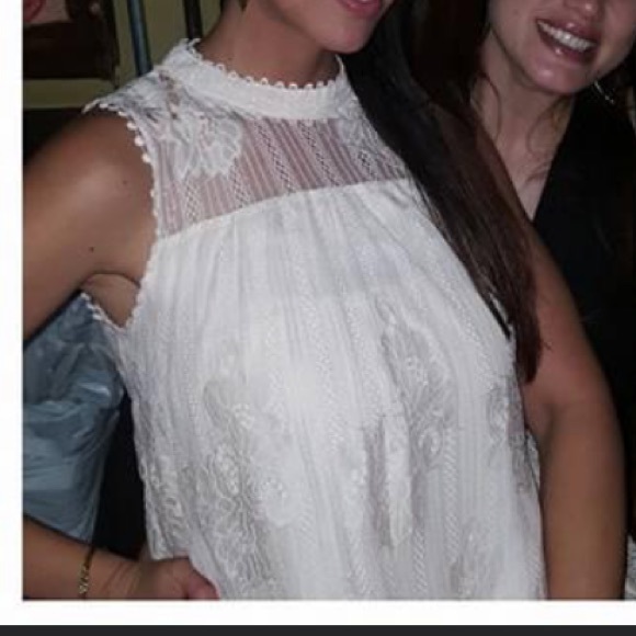 Xhilaration Lace High Neck Tank Top - EXCELLENT CONDITION WORN ONCE - Picture 4 of 4